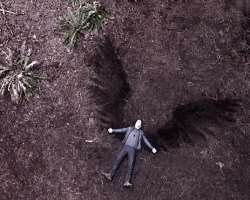 <b>Death</b>:</br> He and Crowley died in a simila <b>Death</b>:</br> He and Crowley died in a similar pattern. They both were trying to protect the Winchesters from an Archangel. Both lost their lives